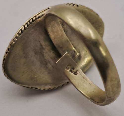 Pre-owned Vintage  sterling Silver (.925)Ring with blue stone