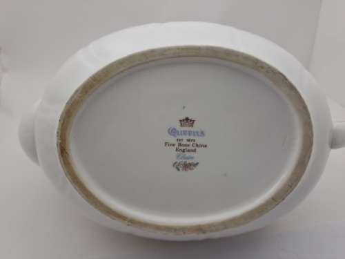 Vintage Queens ''CLAIRE'' Tea Pot Fine Bone China -Made in England