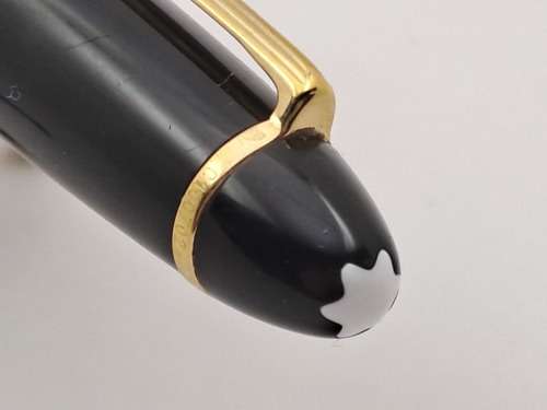 Vintage Mont Blanc Fountain Pen with 4810 -14kt Gold nib serial LC100702