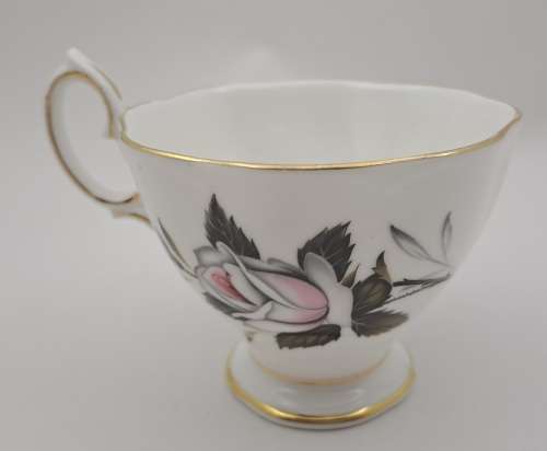 Vintage Royal Albert `Queens Messenger ` Coffee Cup (Tiny chip on bottom rim)