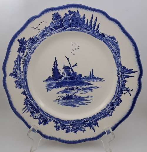 1930's Royal Doulton Norfolk D6394 Blue & White Plate 265mm (HAIRLINE CRACK)