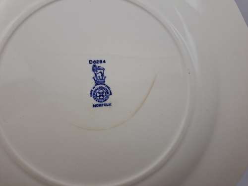 1930's Royal Doulton Norfolk D6394 Blue & White Plate 265mm (HAIRLINE CRACK)