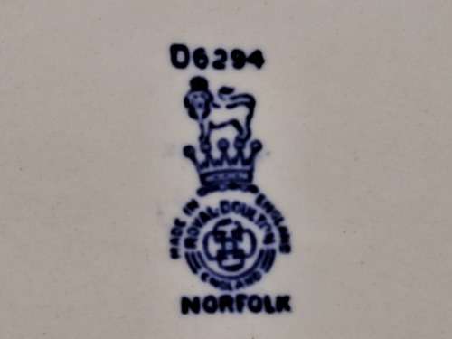 1930's Royal Doulton Norfolk D6394 Blue & White Oval Plate 280mm x230mm