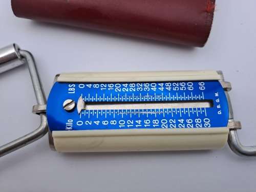 Vintage D.B.G.M Hand Held Luggage Scale in Leather Pouch - Kilo and LBS Excellent condition