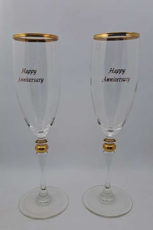 a Pair of Beautiful Large `Happy Anniversary` Champagne glasses (Boxed) 220mm