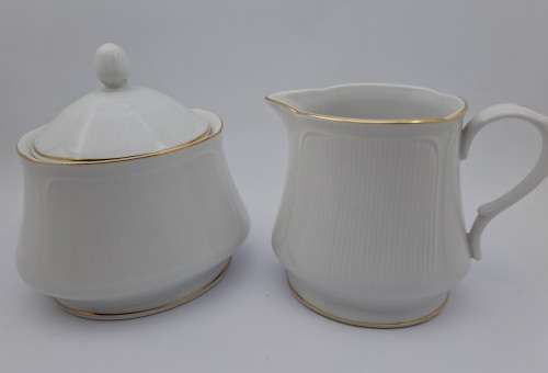 Eetrite CoQuille Dor Fine China 3801 Tea Creamer and sugar pot-Made In Japan(White with Gold Trim)
