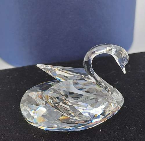 Swarovski Silver Crystal Swan 7633 NR 038 000 (Boxed with certificate) 30x36x25mm