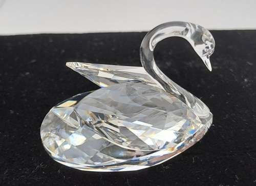 Swarovski Silver Crystal Swan 7633 NR 038 000 (Boxed with certificate) 30x36x25mm