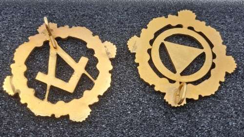 2 Masonic (free Mason ) Jewels 43x43mm