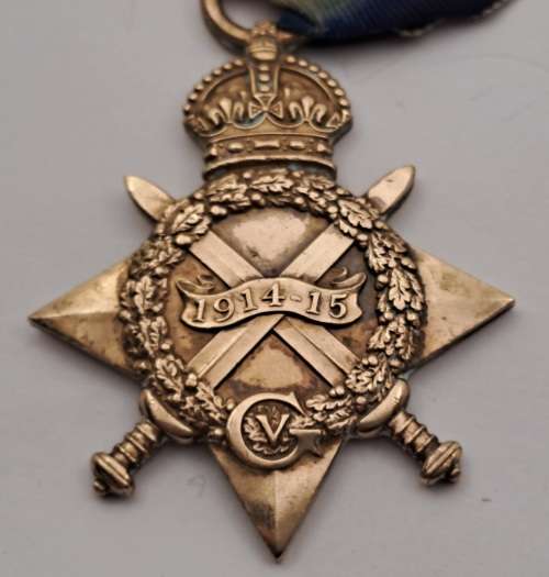 1914-1915  - WW1 Star Medal - engraved   -GNR-C.W.D. Fisher S,A.M.R.F.A.B