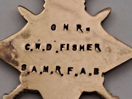 1914-1915  - WW1 Star Medal - engraved   -GNR-C.W.D. Fisher S,A.M.R.F.A.B