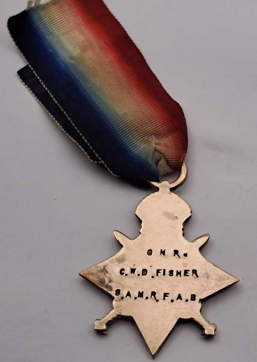 1914-1915  - WW1 Star Medal - engraved   -GNR-C.W.D. Fisher S,A.M.R.F.A.B