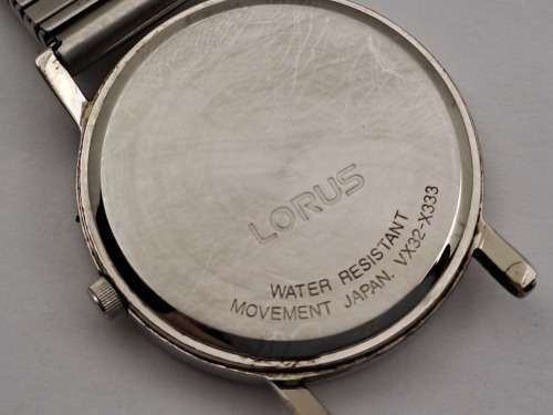 Vintage Lorus quartz Japan Movement VX32-x333-working