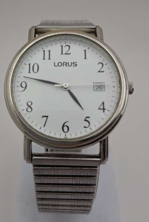 Vintage Lorus quartz Japan Movement VX32-x333-working