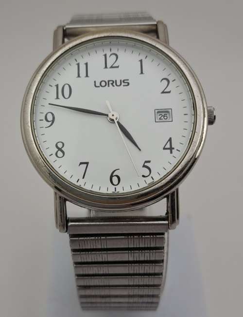 Vintage Lorus quartz Japan Movement VX32-x333-working