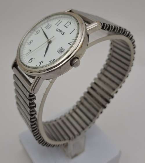 Vintage Lorus quartz Japan Movement VX32-x333-working