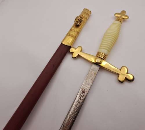 Antique/ Vintage Toye Kenning and Spencer ceremonial Masonic sword in Red scabbard (Toledo Spain)
