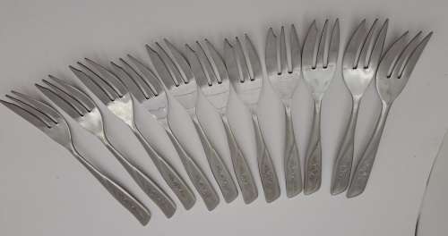 12 x Eetrite `ROSITA` Stainless Steel  small  Cake forks 142mm