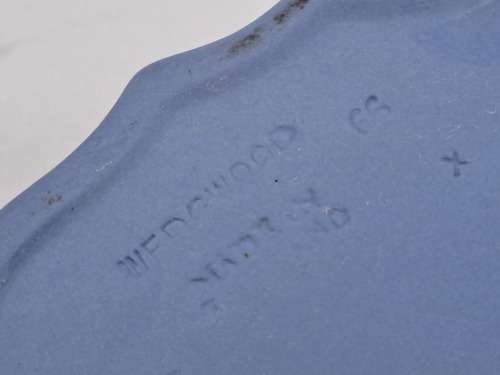 Vintage Wedgwood Jasperware Trinket box