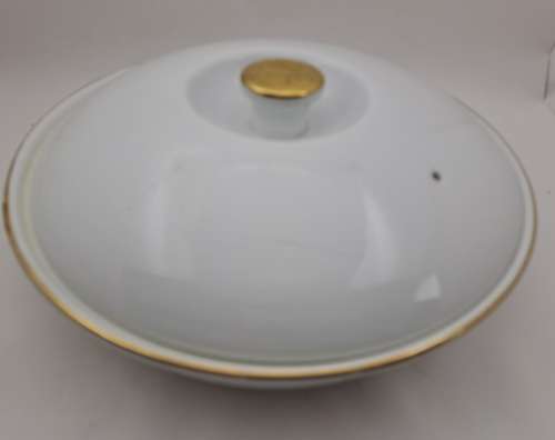 Vintage Royal Worcester Evesham Gold Handle Casserole Baking Dish with lid shape 22 size 3(used)