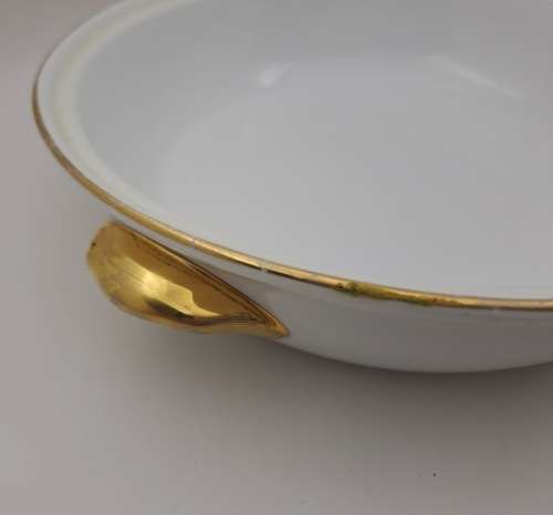 Vintage Royal Worcester Evesham Gold Handle Casserole Baking Dish with lid shape 22 size 3(used)