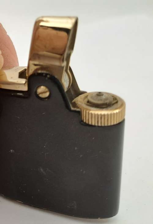 Vintage Ronson Gas Lighter .(not tested need Gas) England