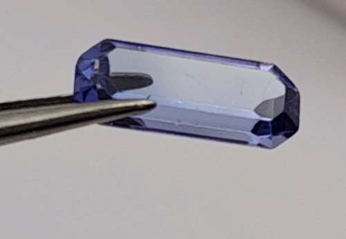 E.G.L Certified 0,654ct Natural Tanzanite -Emerald-Blue-Violet,Light,-full report -in Capsule