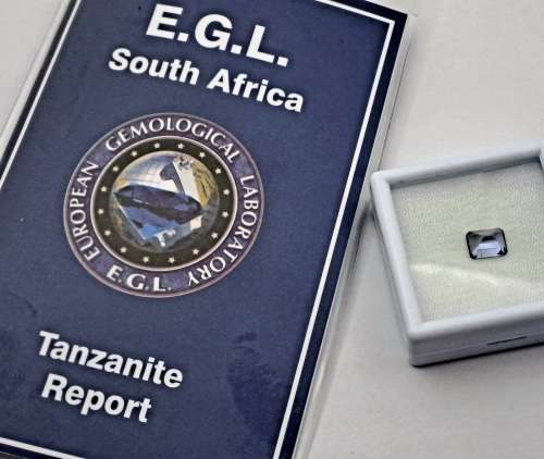 E.G.L Certified 2,250 ct Natural Tanzanite -Emerald-Blue-Violet/ Green,-full report -in Capsule