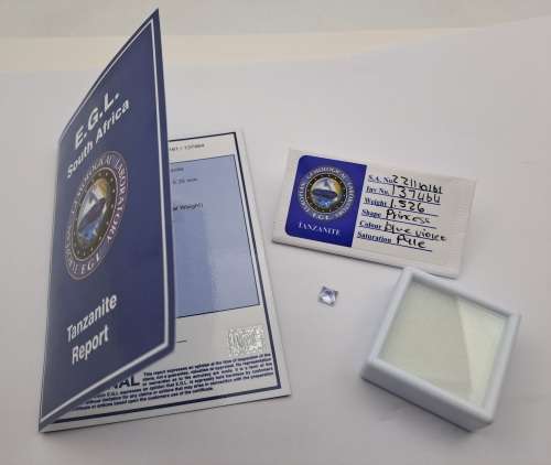 E.G.L Certified 1,526 ct Natural Tanzanite -Princess-Blue-Violet,-full report -in Capsule