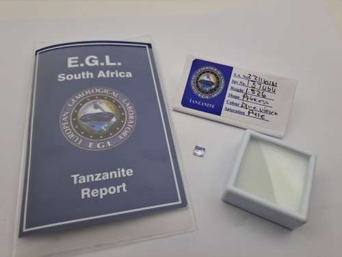 E.G.L Certified 1,526 ct Natural Tanzanite -Princess-Blue-Violet,-full report -in Capsule