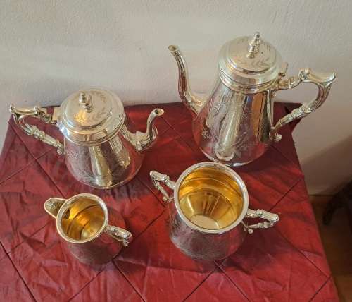 Antique/Vintage  Elkington & Co Silver Plated Tea pot,Coffee pot,creamer and Sugar pot