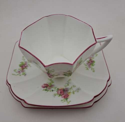 Vintage Shelly Bone China trio (Queen Anne Shape) cup has hairline cracks