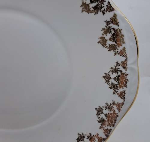 Vintage Queen Anne Bone China H476 Cake Plate made in England 265mmx243mm