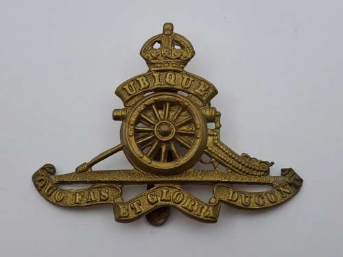 Large Royal Artillery Beret Badge - King`s Crown 67x50mm Brass 16 Gram