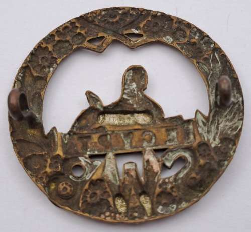 Original WW1 South Wales Borderers SWB Regiment Cap Badge 42x43mm