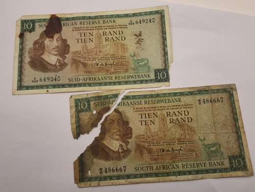 2 1975-1976 South Africa 10 Notes (T.W. de Jongh) Poor condition