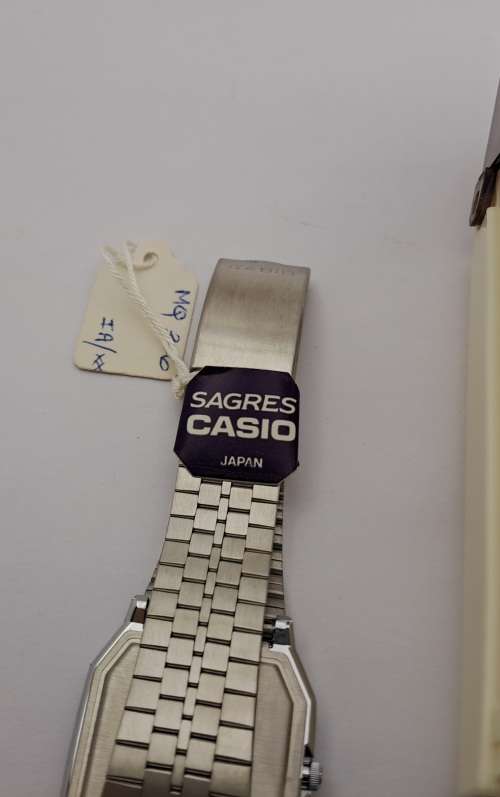 Vintage Newold stock Casio 317 MQ-306 Quartz watch still in box -need Battery