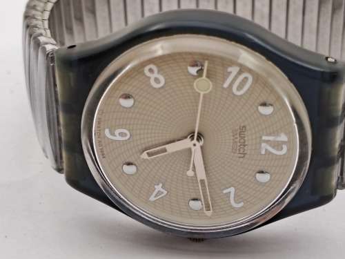 Pre-owned Swatch Quartz watch (Working) face 34x40x8mm -Swatch strap
