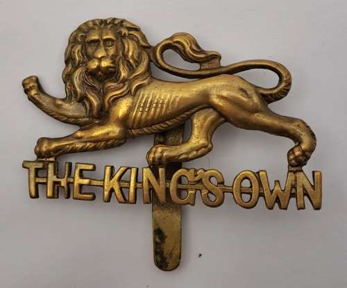 WW2 Kings Own Royal Lancaster Kings Own Royal Lancaster Regiment King`s Cap Badge