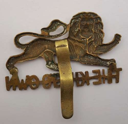 WW2 Kings Own Royal Lancaster Kings Own Royal Lancaster Regiment King`s Cap Badge