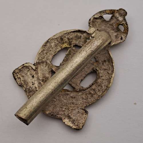 WW1 4th Queens Own Hussars Cap Badge British Army 45x31mm