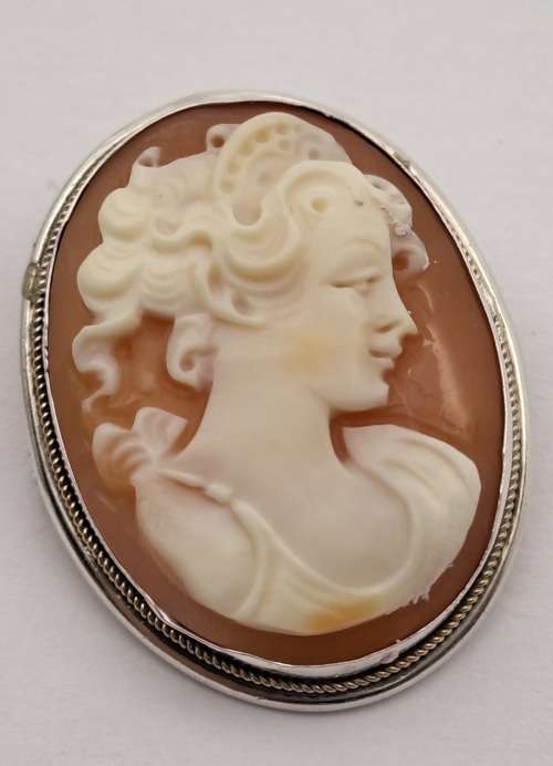 Vintage Silver (.800) Shell Cameo Pendant 29x22mm
