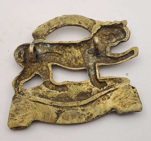 WW1 Leicestershire Regiment Cap Badge 44x40mm