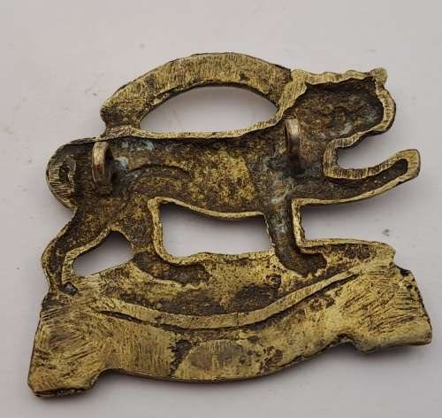 WW1 Leicestershire Regiment Cap Badge 44x40mm