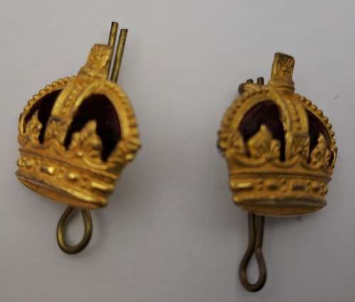 2 x British Kings Crown Badges /Pins 25x26mm