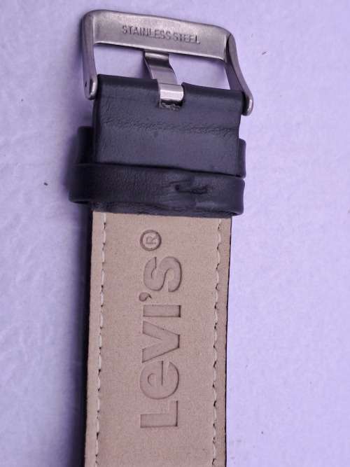 Large Face- Levi`s California watch -Japan movements working with 3 new batteries -Unused