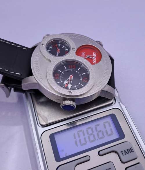 Large Face- Levi`s California watch -Japan movements working with 3 new batteries -Unused