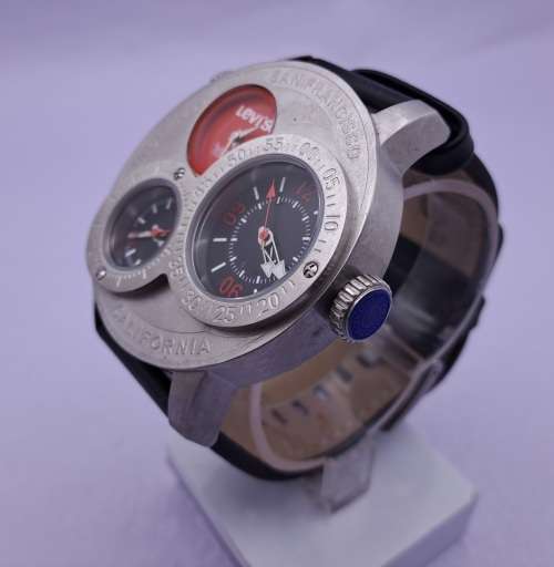 Large Face- Levi`s California watch -Japan movements working with 3 new batteries -Unused