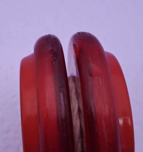 Vintage Genuine Russel Yo Yo `SUPER`  COKE  -with afrikaans on one side -3 very tiny chips.