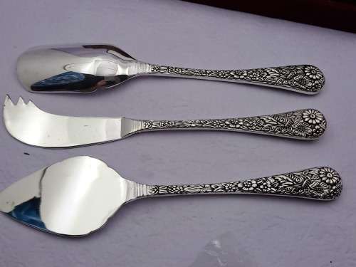 Set of 3 UNUSED Vintage Silver Art serving Utensils Silver Treasures By Goldinger -Boxed